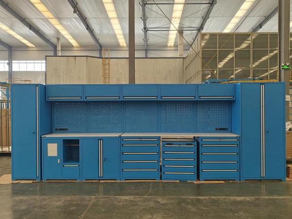 Gravis officium garage cabinet combination
