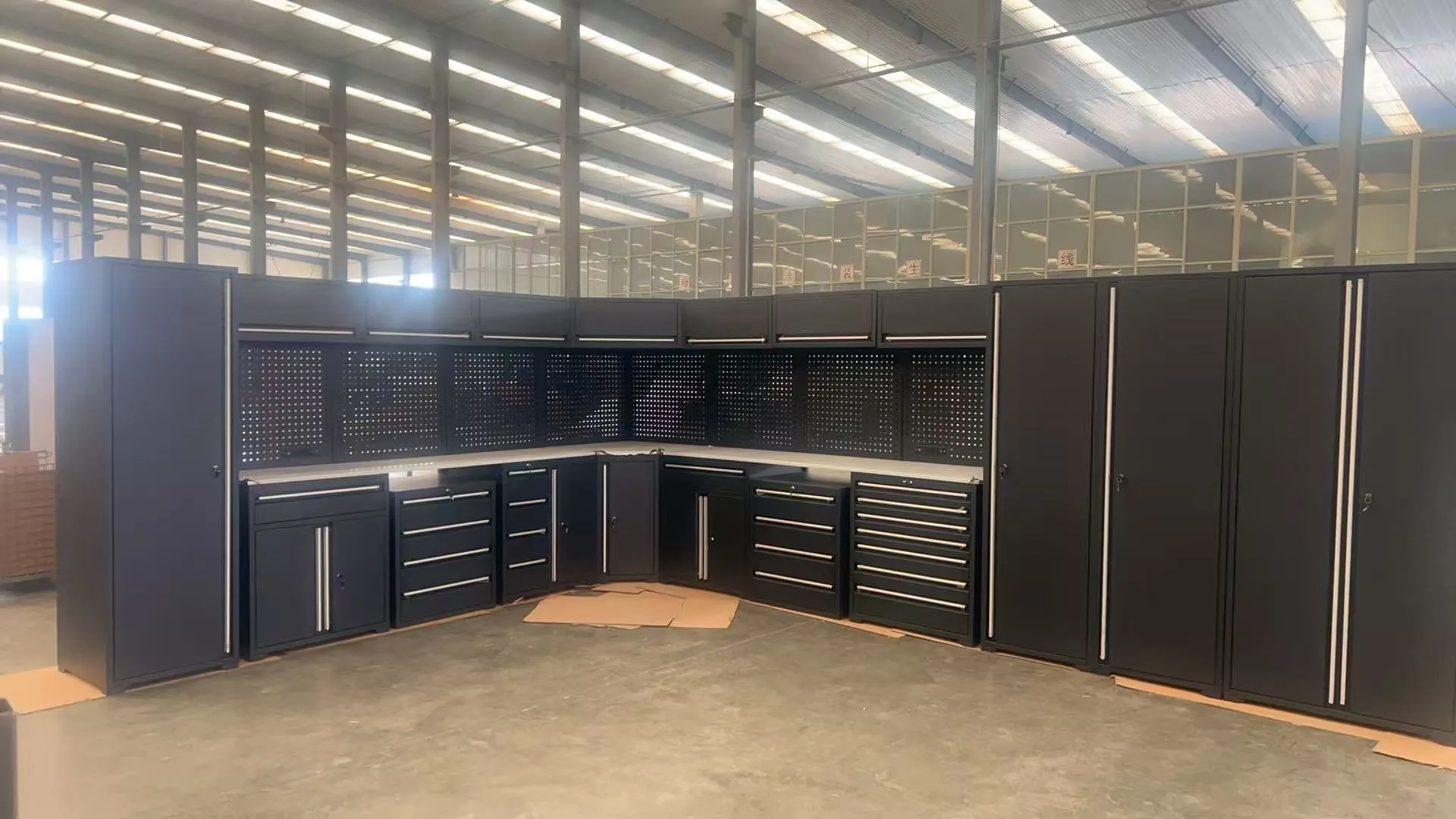 Quid commoda ferro instrumentum garage cabinet repono opus statione?