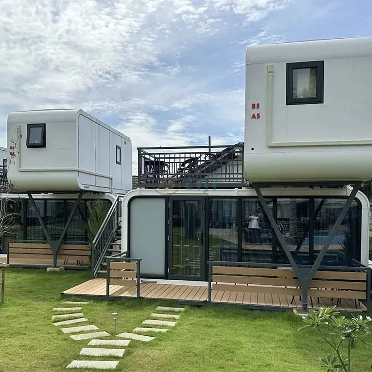 Prefabricated capsule Domus