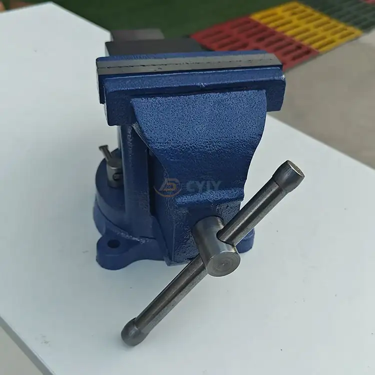 Utilitatem scamnum vise